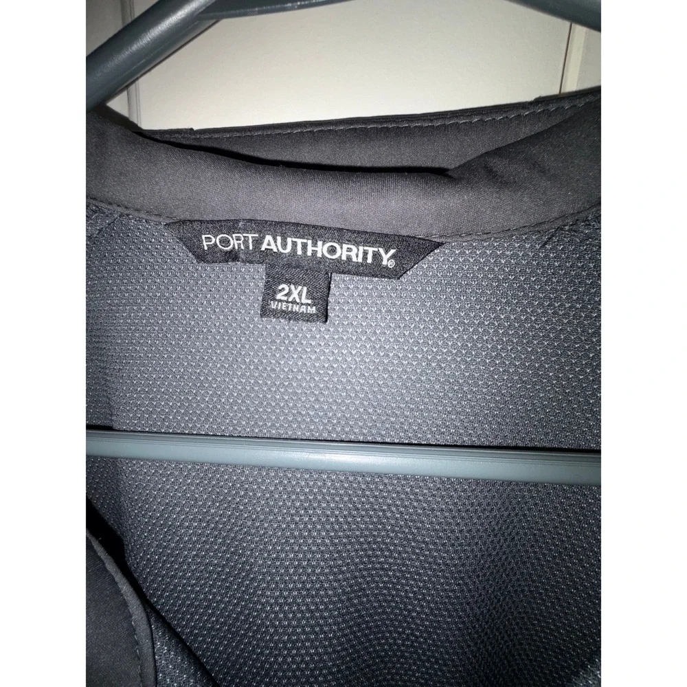 Port Authority UT Permian Basin Soft Shell Jacket Mens 2XL Dark Grey Zip Up Fath